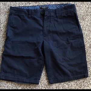 Banana republic men’s Aden shorts. size 31